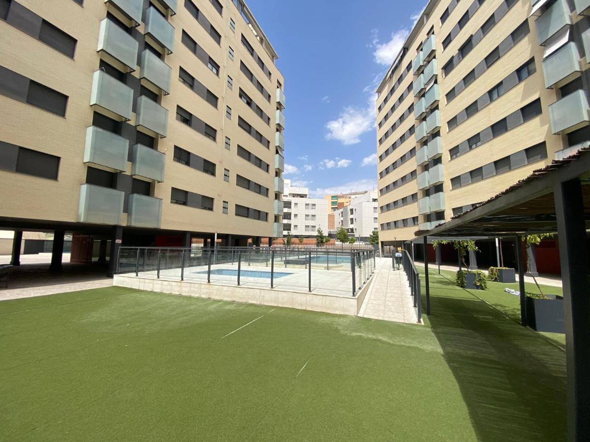 Guni Suites Jardines Granada Exterior photo
